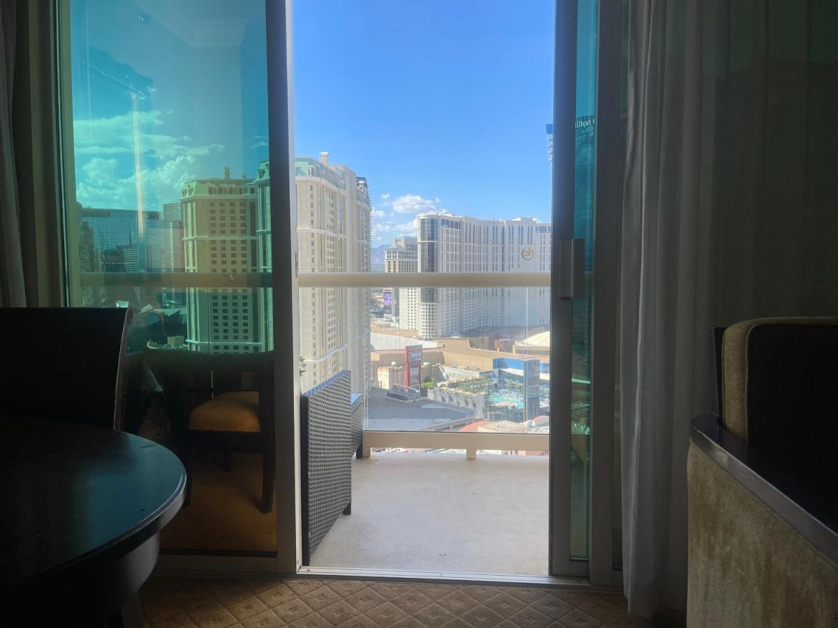 Mgm Signature Deluxe Balcony Strip View Suite Las Vegas Exterior foto